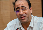 اکبر ناظمی. پشتیبانی